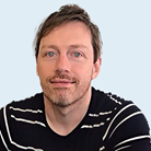 Headshot of Lee Valentine